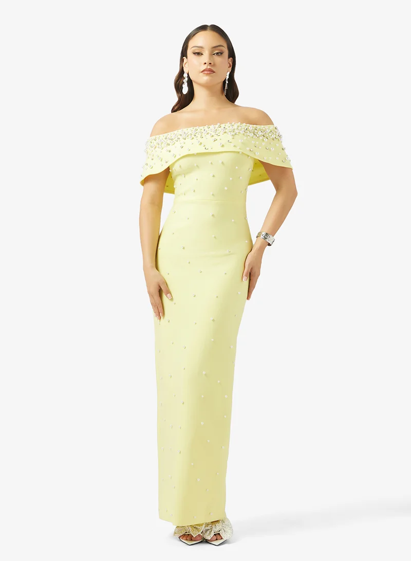 جينجر بوتيك فستان سهرة ضيق مزين بالكريستال